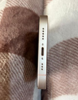 iPhone 13 128GB Rosa Batería 83%