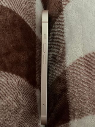 iPhone 13 128GB Rosa Batería 83%