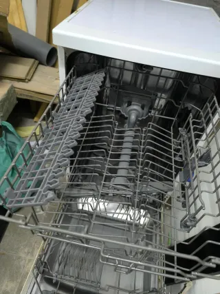 Lavavajillas compacto 230W Corbero