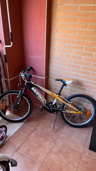 Bicicleta Infantil Conor WRC 20