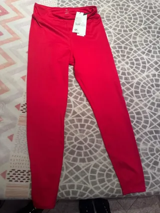 Calvin Klein Conjunto Malla y Sudadera Rojo Talla