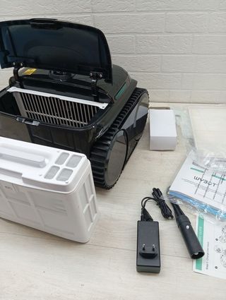 Robot impiafondos piscina WYBOT