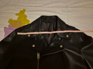 Cazadora de cuero negra hombre