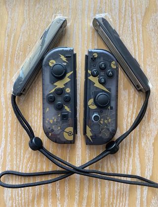 Joycons pikachu nintendo switch