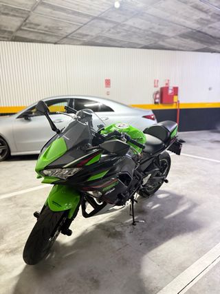 Kawasaki Ninja 650 KRT Edición Limitada 2021