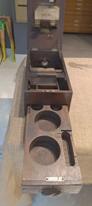 Caja registradora Gledhill madera antigua