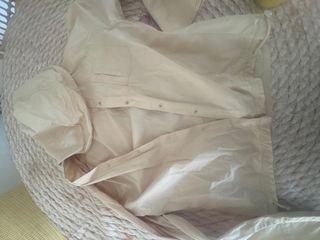 Falda,Camisa y chaqueta Burberry Beige y Blanca