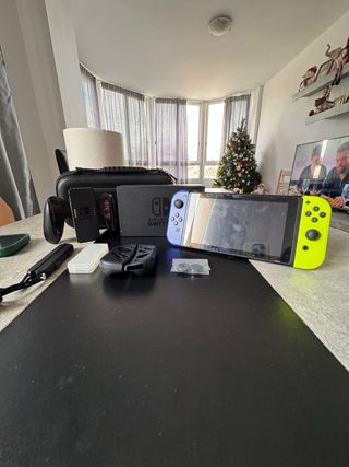 Nintendo Switch Completa Blu e Giallo