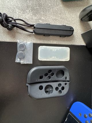 Nintendo Switch Completa Blu e Giallo