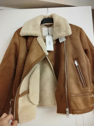 Cazadora Stradivarius Beige nueva con etiquetas