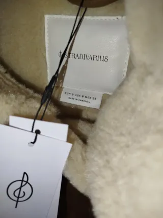 Cazadora Stradivarius Beige nueva con etiquetas