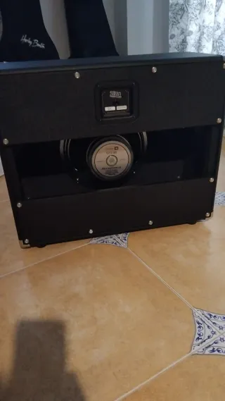 Zilla 1x12 Cabina Abierta/Cerrada Celestion G12 65