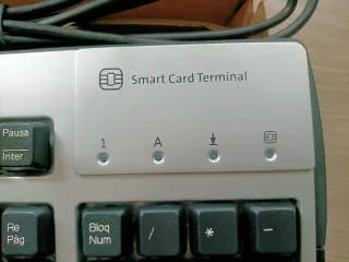 Teclado HP con Lector Tarjetas Inteligentes