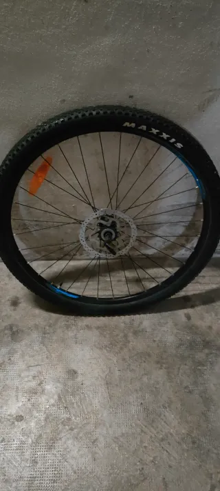 Rueda Maxxis IKON 29x2.20 65PSI