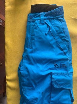 Conjunto de esquí azul y negro niño 10 años