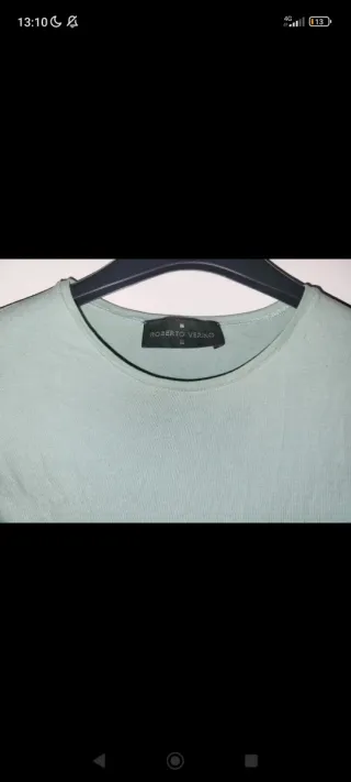 Camiseta verde agua con pedrería Roberto Verino