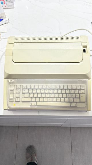 Máquina de escribir electrica Sigma 8200 i