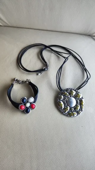 Conjunto collar y pulsera chica