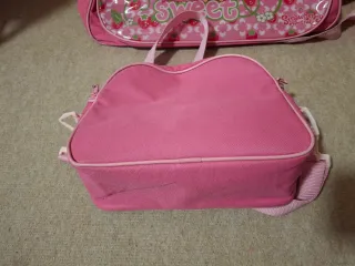 Conjunto bolsa viaje niña Strawberry Shortcake