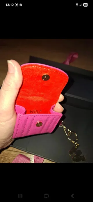 Estuche Wolf MIMI para AirPods