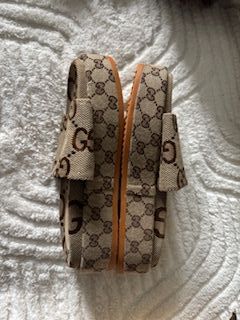 Sandalias Gucci T39 Beige/Marrón