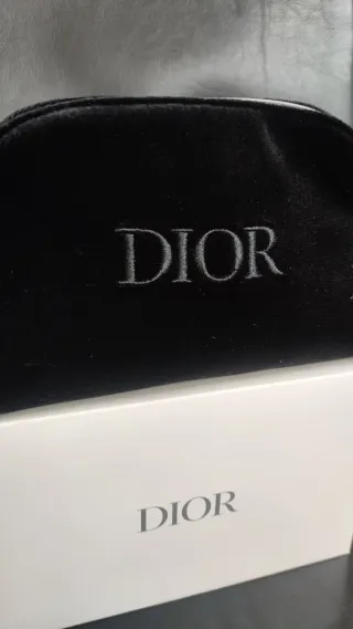 Neceser Dior Terciopelo Negro Nuevo