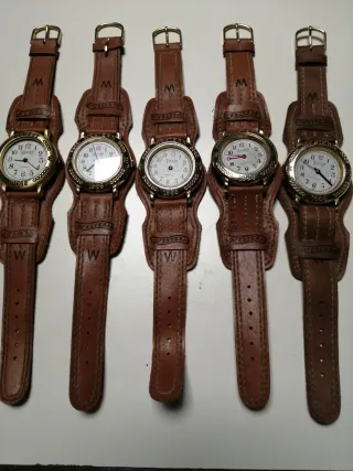 Lotto 5 orologi Western