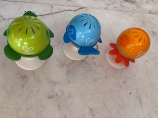 Juguetes Hape Madera Ventosa Sonajero Bebé