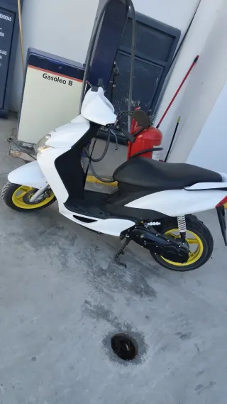 Yamaha Jog RR