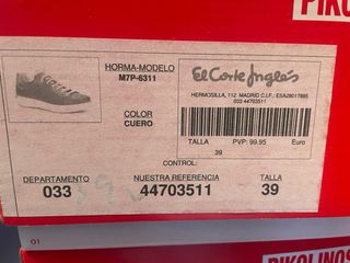 Botín de cuero marrón, nuevo a estrenar en su caja