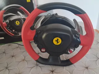 Ofertón!!! Volante Thrustmaster Ferrari 458 Spider