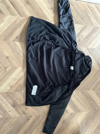 Chaqueta Nike Negra con Capucha