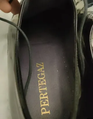 Zapatos de charol Pertegaz negros