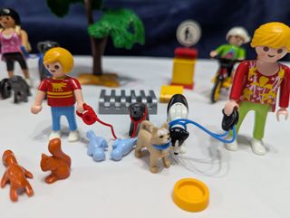 Lote Playmobil: Perros, Silla Bebé y Bici