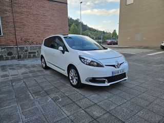 Renault Grand Scenic 2012