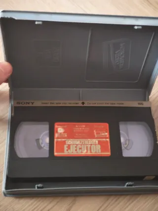 VHS Schwarzenegger Ejecutor (Español)