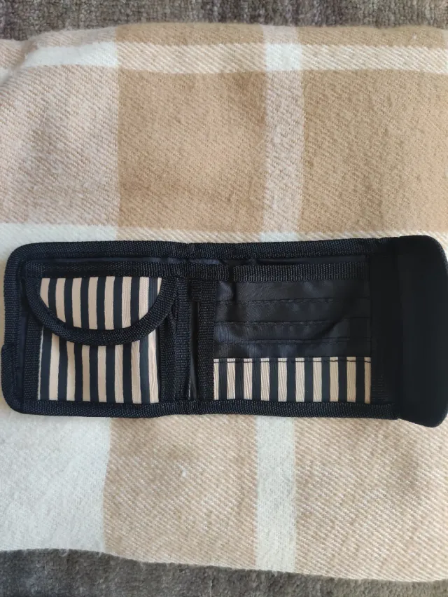 Cartera, monedero y tarjetero rayas