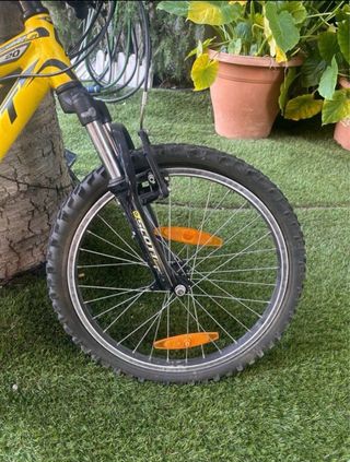 Bicicleta Montaña SCOTT Amarilla