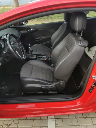 OPEL ASTRA GTC