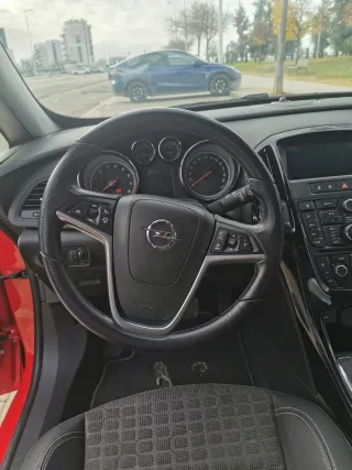 OPEL ASTRA GTC