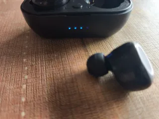 Auriculares Bluetooth Negros