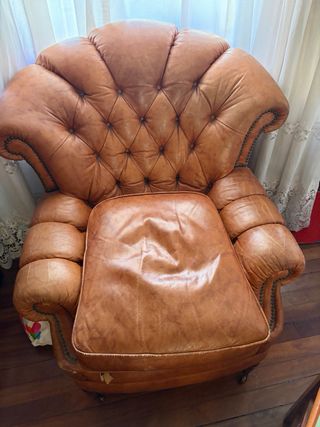 Sillón de piel marrón Chester