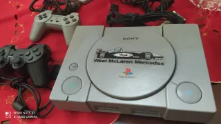 Sony PlayStation 1 (PS1) Funzionante