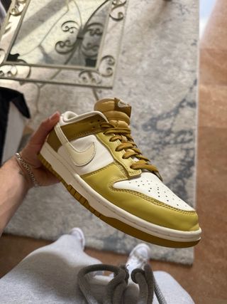Nike Dunk Low Blanco/Dorado