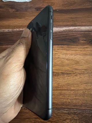 iPhone 11 Negro - Limpio sin arañazos