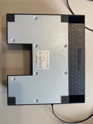 Soporte PS4 con Carga y Juegos