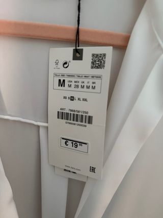 Camisa Zara satinada blanca