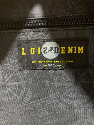 Mochila Lois Jeans y bandolera amarilla