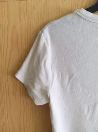 Camiseta Bershka mariposa M