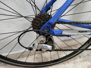 Bicicleta de carretera BH